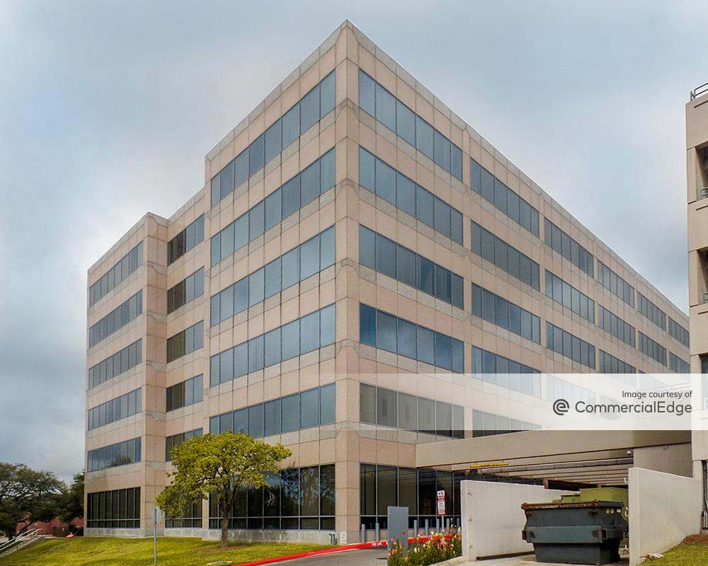 Colonnade Centre 9830 Colonnade Blvd, San Antonio, TX Office Space